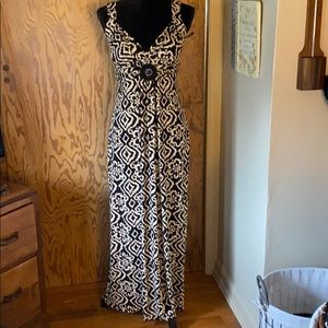 Maxi dress with embellishments!